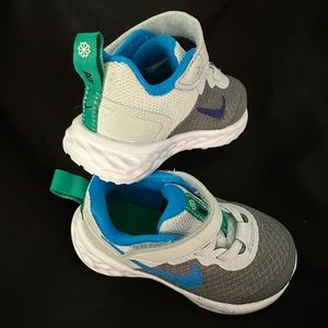 **NEW** Nike Toddler Sneakers